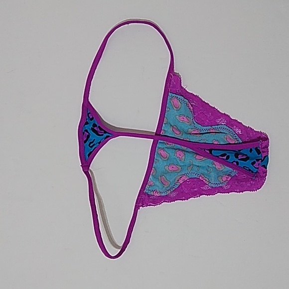 Animal Print V-String Panty - Picture 2 of 2